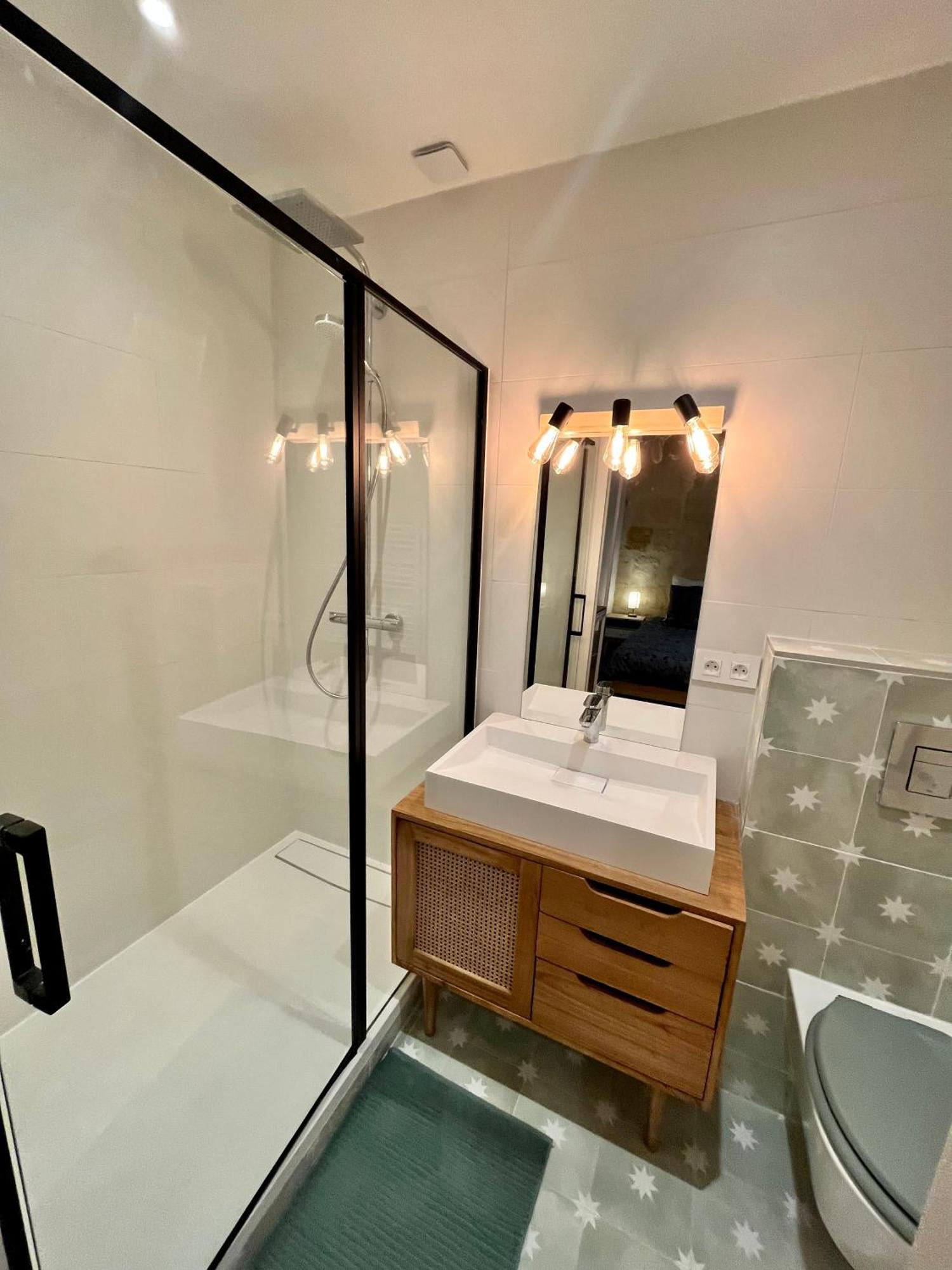 Grand Studio Loft Vieux Bordeaux Exterior photo